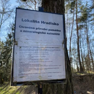 Tajemná Dolní Rožínka a minerály na Rožné - Vysočina s dětmi