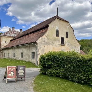 Třebíčskem okolo přehrady na zámky a hrady - Vysočina s dětmi